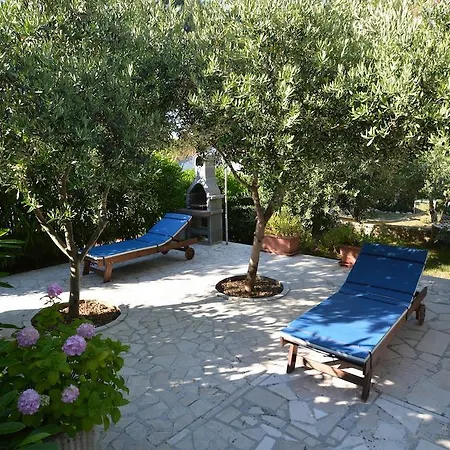 Apartment Lumanera Mali Losinj