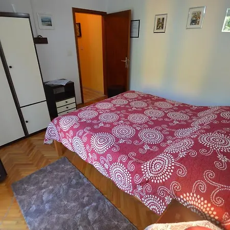 Lumanera Apartment *